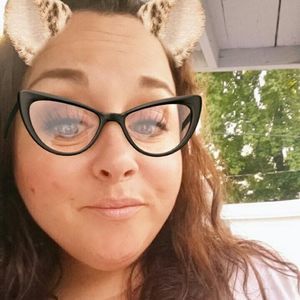 Meet your Posher, Alison